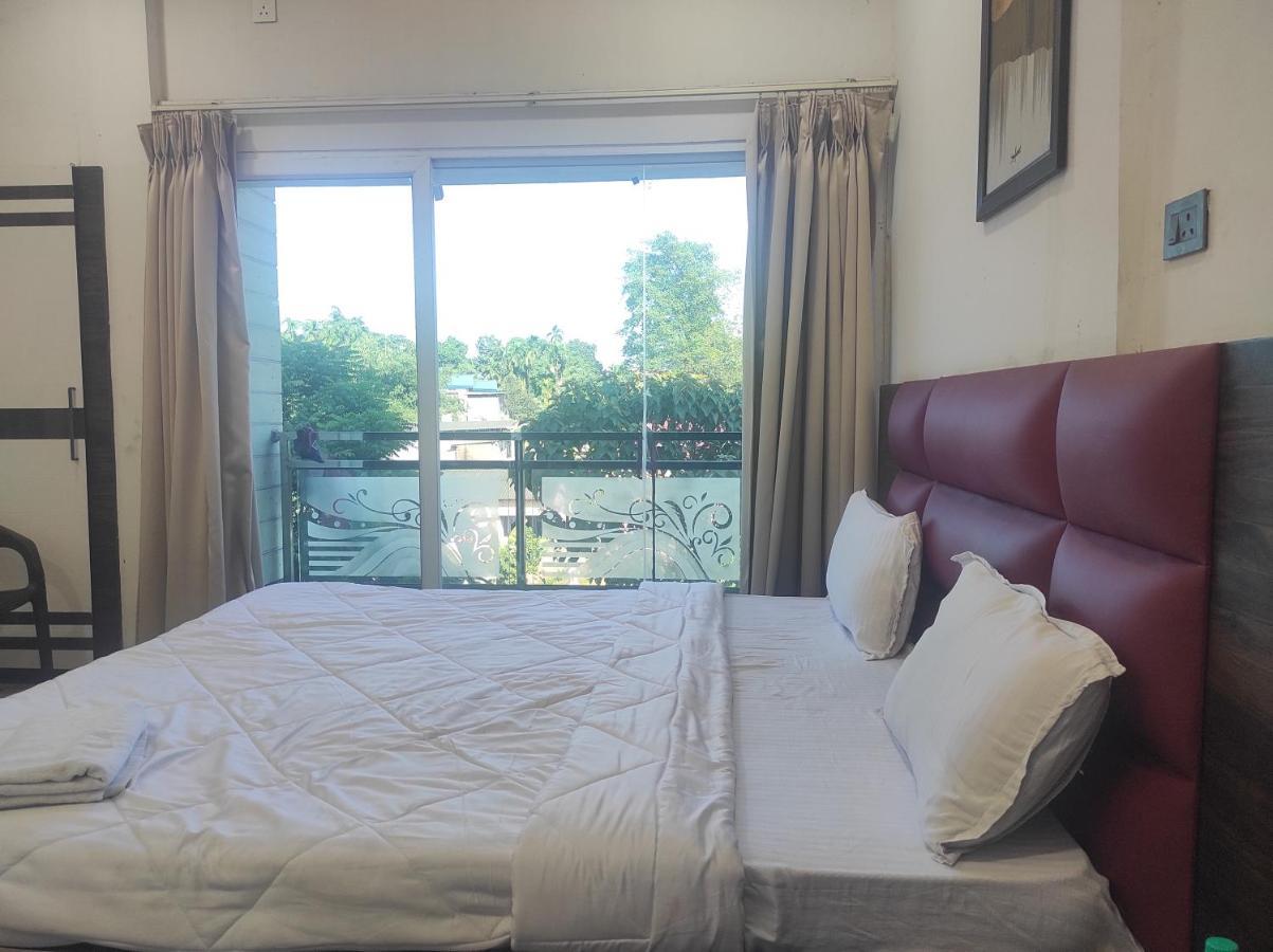 Hotel Sg Hub Tower Margherita Экстерьер фото